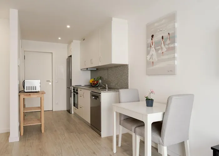 Hostwise - Modern & Bright * Πόρτο