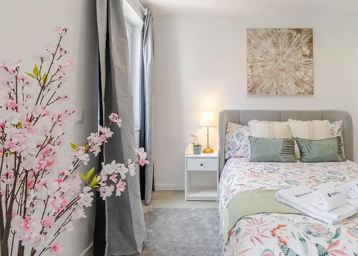 Hostwise - Modern&bright Porto