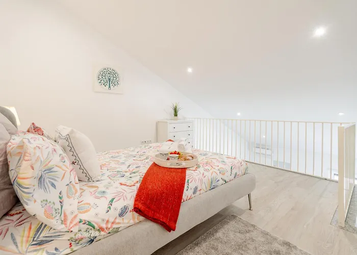 Hostwise - Modern&bright Apartment