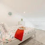 Hostwise - Modern & Bright Apartamento