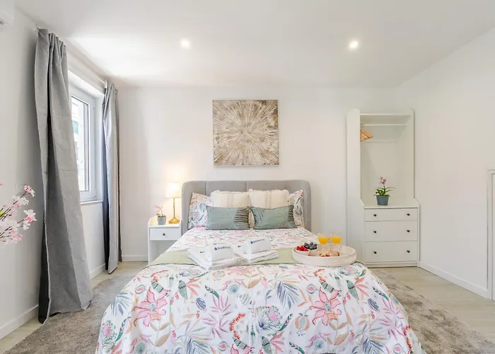 Hostwise - Modern & Bright Porto