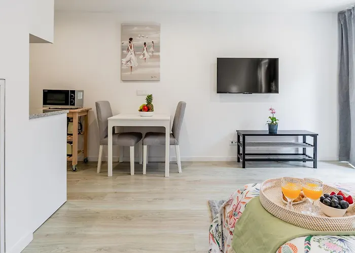 Daire Hostwise - Modern & Bright